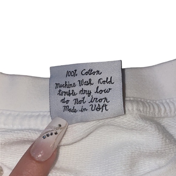 mega yacht betty boop coco chanel graphic white oversized crewneck sweatshirt - Picture 10 of 11